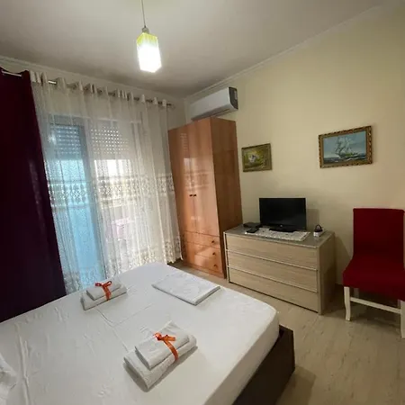 Comfy Apartament Apartment Vlorë